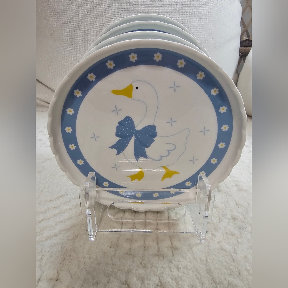 Duck Wearing Bow Salad Plate 7.9"  Viral Sold Out HTF Easter,  Spring New